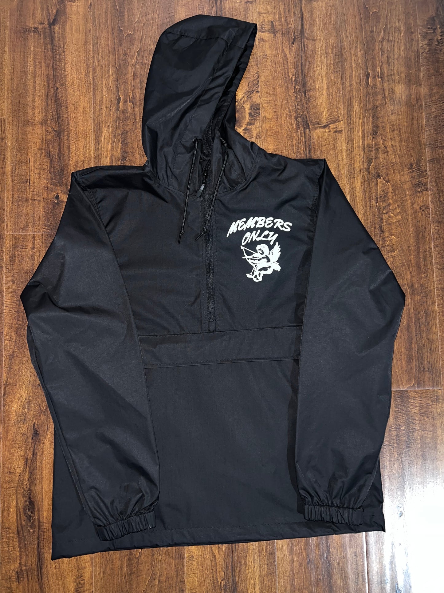 Members only (Black)